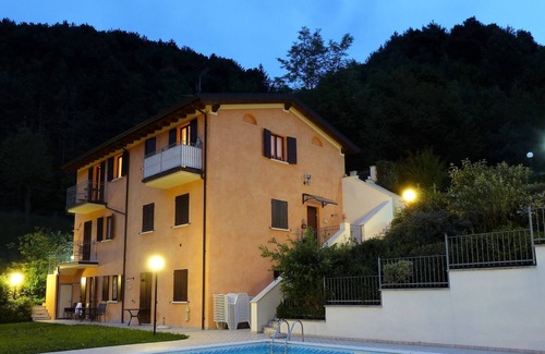Aer Apartment | Feel good in the green, view of the lake, ideal for cycling and hiking, WiFi