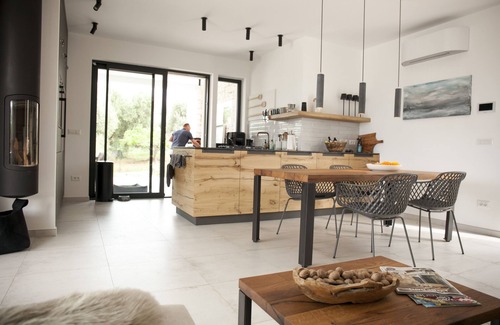 Carovigno Villa | Feelgood in Casa Pippo. luxury villa 2023. pool. sauna. sea view. fireplace