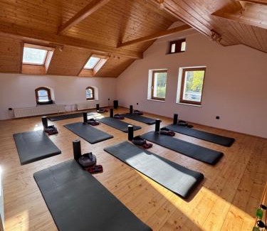 Teplice nad Metuji House | Feelmountains