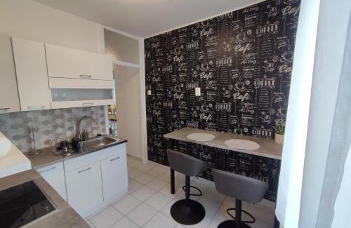 Paks Apartment | Feels like home Paks