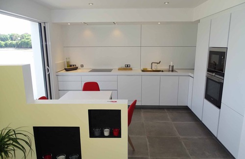 Fouesnant Apartment | *FEET IN THE WATER* Last availabilities at the end of the year! Reserve now!