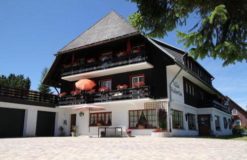 Barental Apartment | Feldberg Apartment mit Extrazimmer - Villa Hubertus