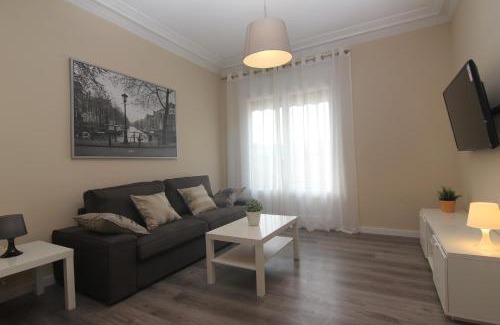 Navas Apartment | FELIP - Spacious and quiet apartments & one with Terrace