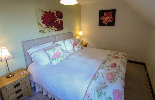 Allithwaite Cottage | Fell View close to Lake Windermere with leisure club included.