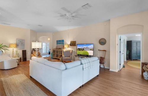 Duval House | Fellowship Ave - Designer Home In Village Of Lake Deaton- Villagepeople