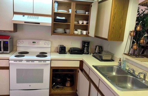 Stafford Park House | Fenced Private Pool 20 minutes to Universal and Disney Parks