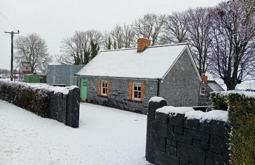 Muine Bheag House | Fenniscourt Cottage