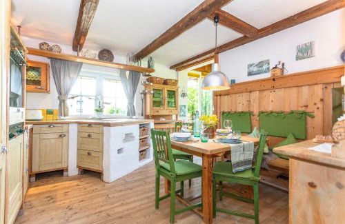Saalfelden am Steinernen Meer Apartment | Ferienwohnung Maisonette Höttl