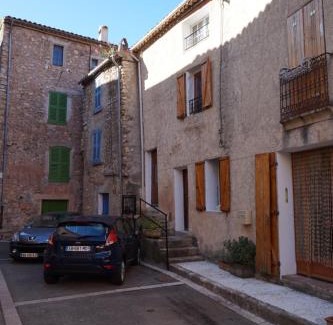 Chateaudouble Apartment | Feriehuset i Provence