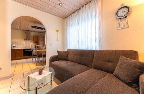 Waidhaus Apartment | Feriendomizil am Bockl-Radweg (50 m2) mit Garten