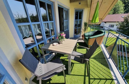 Langdorf Apartment | Feriendomizil im Nationalpark Bay. Wald. Saunabereich im Haus.