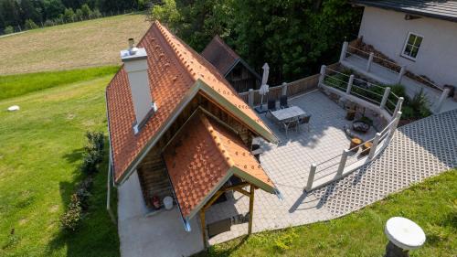 Thannhausen Apartment | Ferienhütte Zetzhirsch