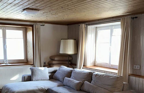 Laugna House | Ferienhaus am Bach
