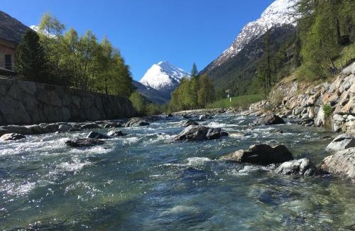 Saas Grund Apartment | Ferienhaus Antigua