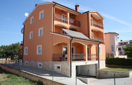 Vrvari Apartment | Ferienhaus Dakovic