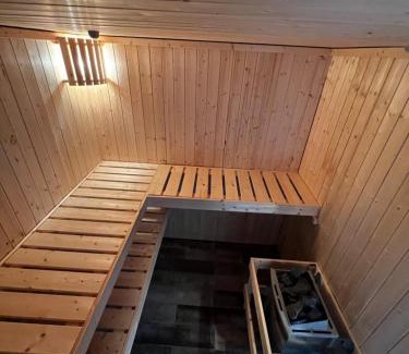 Carolinensiel Apartment | Ferienhaus Kompass (ehemals Pension Hohlen)