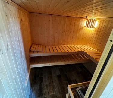 Carolinensiel Apartment | Ferienhaus Kompass (ehemals Pension Hohlen)
