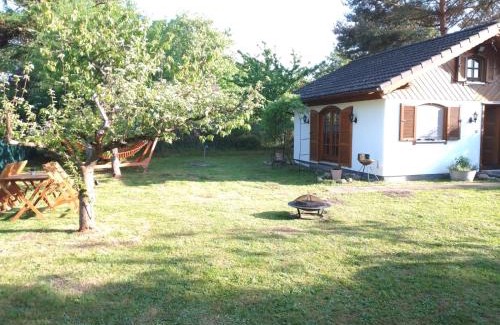 Bodstedt House | Ferienhaus Kranichhorst - Exklusiv-Nutzung mit großem Garten und Strandnähe