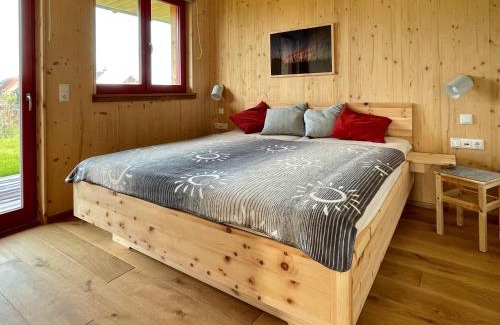 Oberhof House | Ferienhaus LebenPUR Bio-Ferienhaus aus Holz