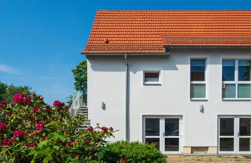 Lossatal Apartment | Ferienhaus Teichblick und Turmblick, mit Kultur in Großzschepa, Nähe Leipzig