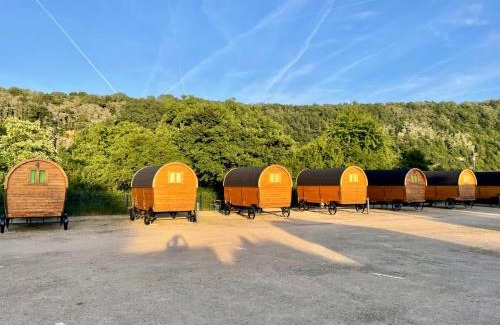 Guels Apartment | Ferienhaus Ufergeheimnis am Gülser Moselbogen I 2 SZ I 5 Gäste I Badebucht I Grill I Garten