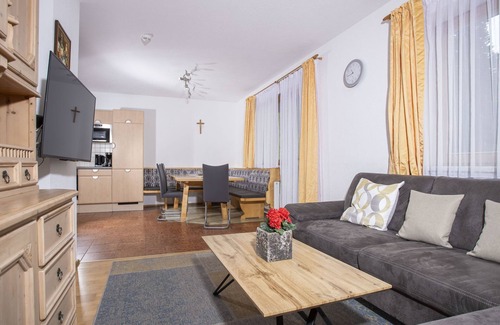Gattererberg Apartment | Ferienhof Sonnseitn by Interhome