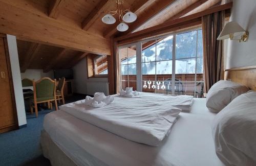 Unteraurach Hotel | Ferienhotel Alpenhof