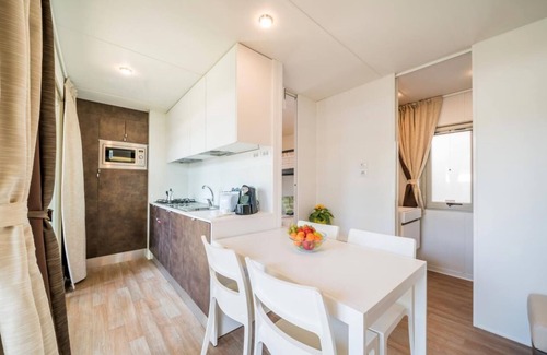 Zona XXXIII Acilia Sud House | Ferienpark Fabulous Mobilehome Hu Stay Excellence für 5 Personen