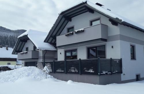 Sankt Michael im Lungau Apartment | Ferienwohnung Glashütte