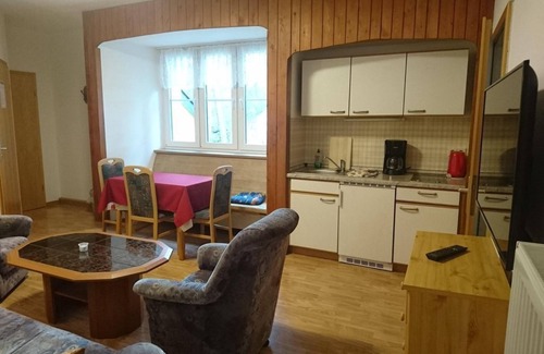 Reinhardtsdorf-Schoena Apartment | Ferienwohnung "forststeig", 2 Schlafräume - Ferienhaus Schrammsteinblick