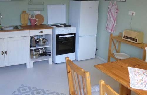 Mernes Apartment | Ferienwohnung mit 70qm, 1 Schlafzimmer, Max. 2 Personen
