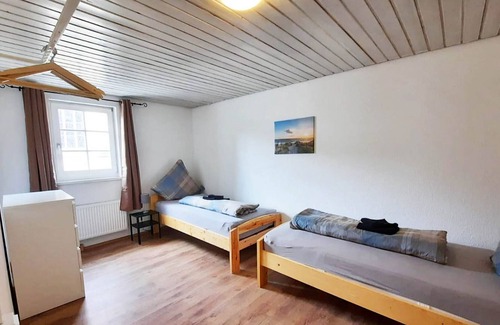 Unterboihingen Apartment | Ferienwohnung Bw33, 75qm, 3 Schlafzimmer, Max. 5 Personen