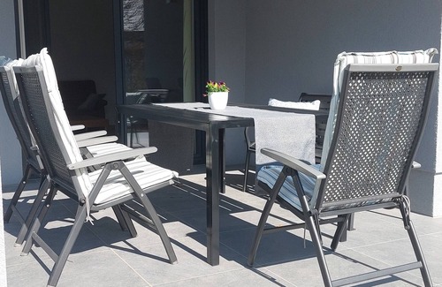 Nussdorf am Attersee Apartment | Ferienwohnung mit Terrasse am Attersee - Badeplatz "zeller Aufsatz" 5 Minuten