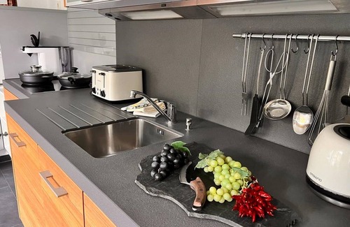Uhldingen-Muehlhofen Apartment | Ferienwohnung, 60qm, 1 Schlafzimmer, max 4 Personen