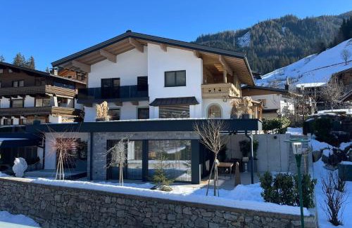 Bramberg am Wildkogel Apartment | Ferienwohnung Soller