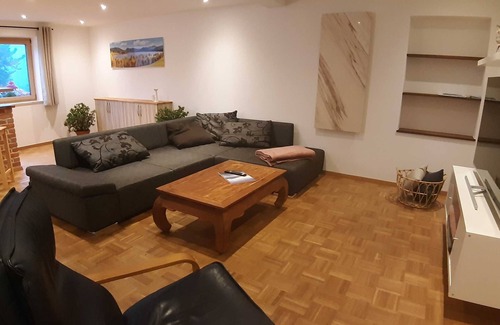 Finsterwald Apartment | Ferienwohnung Holzeralmblick
