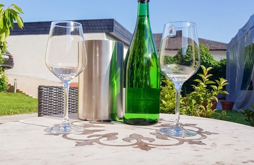 Ruedesheim am Rhein Apartment | Ferienwohnung Rieslingfreude - Erleben Sie Freude bei Freunden!
