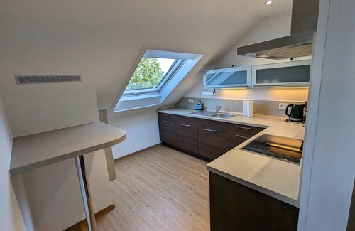 Ringsheim Apartment | Ferienwohnung 3.og 70 qm - mit Balkon - Dirket am Bahnhof