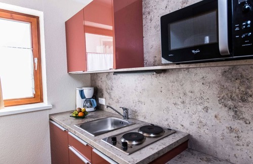 Doebriach Bed & Breakfast | Ferienwohnung A - Appartements Kirchenwirt