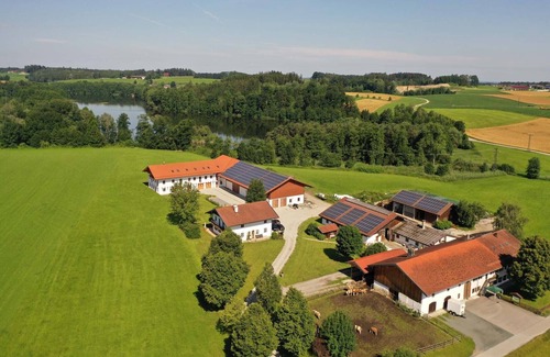 Soechtenau Apartment | Ferienwohnung Abendrot, 86 qm Maisonette, 2 Separate Schlafzimmer