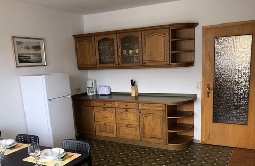 Adelsried Apartment | Ferienwohnung Adelsried OG