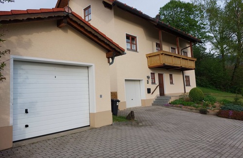 Furth im Wald Apartment | Ferienwohnung am Fuße des Hohen Bogen