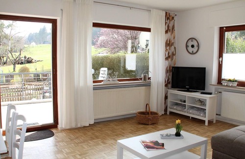 Weierbach Apartment | Ferienwohnung "Am Gartenzaun" - Appartement/fewo, Dusche und Bad, WC, 2 Schlafräum