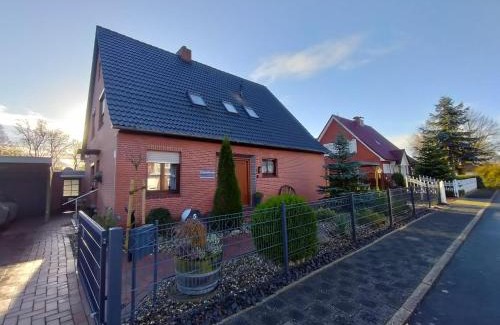 Oldersum Apartment | Ferienwohnung Am Ems-Seitenkanal 65353