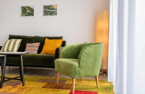 Calmbach Apartment | Ferienwohnung am Enzufer mit Balkon in Bad Wildbad im Schwarzwald