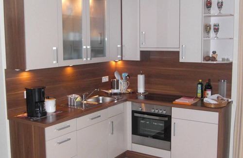 Heitlern Apartment | Ferienwohnung am Rosengarten