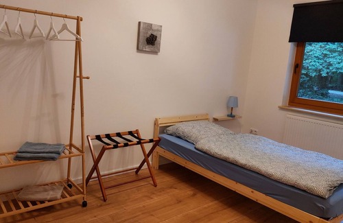 Holste Apartment | Ferienwohnung am Wald