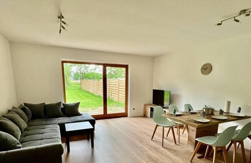 Holste Apartment | Ferienwohnung am Wald