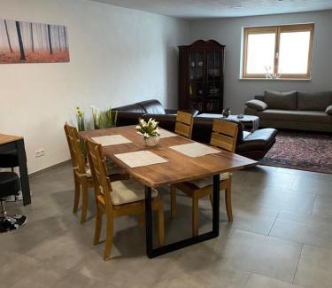 Berggieshubel Apartment | Ferienwohnung an der Reitanlage