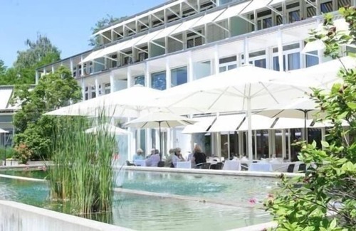 Meilen District Apartment | Ferienwohnung/app. für 2 Gäste mit 78m² in Meilen